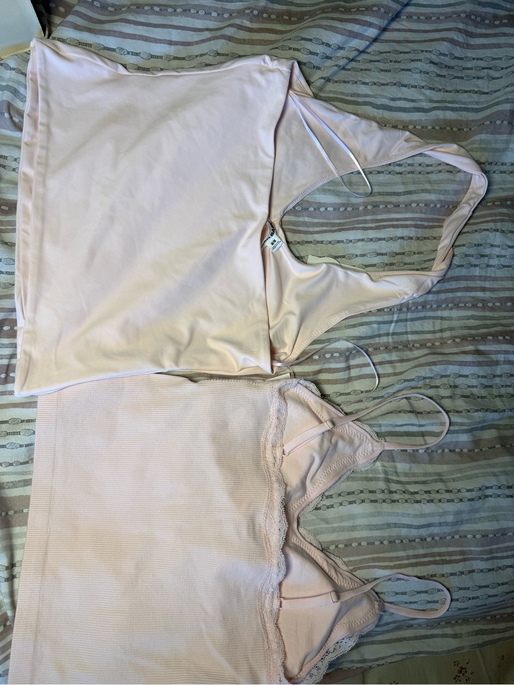 Light Pink Ribbed & Lace Tank Set - Picture 2 of 4